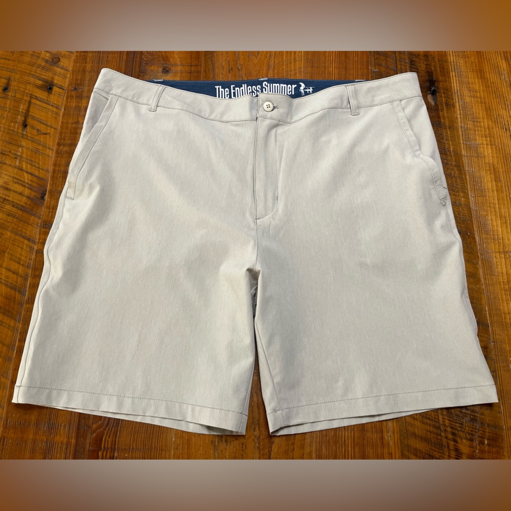 Endless Summer Hybrid Walking Shorts Size 36